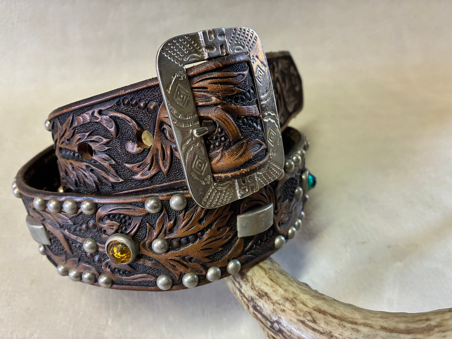 Hand Carving Leather Belt W/Vintage Studdedオーダーメイド