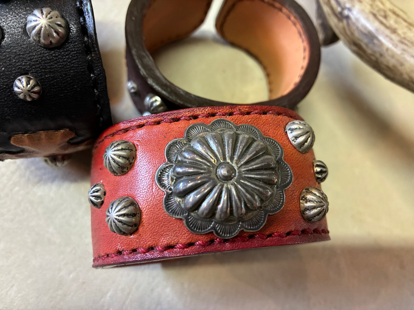 40's Navajo Concho Leather Bangle 3 Colors