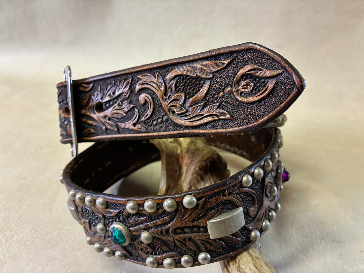 Hand Carving Leather Belt W/Vintage Studdedオーダーメイド