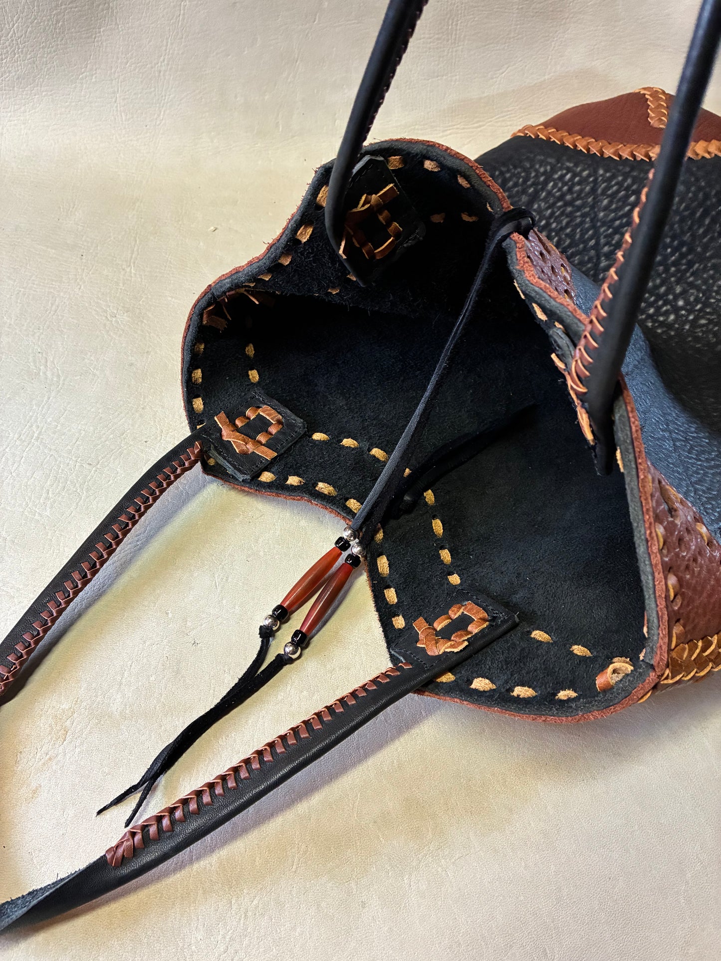 Hand Braiding Leather Tote Back