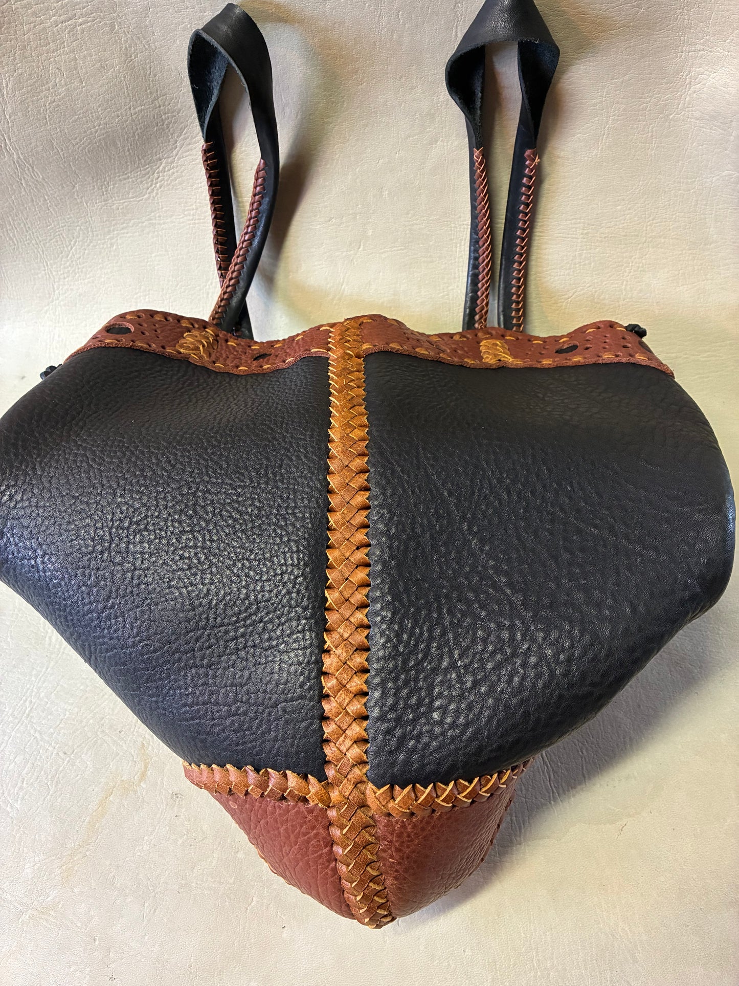 Hand Braiding Leather Tote Back